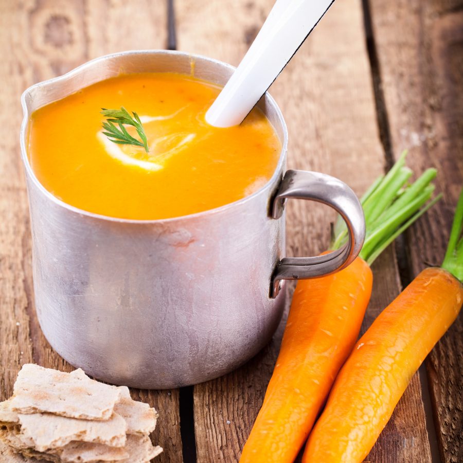 Aus Omas Backbuch: Einfacher Zwetschgendatschi - Naturkind Magazin Aus Omas Backbuch: Einfacher Zwetschgendatschi - Naturkind Magazin