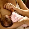 Weltstillwoche 2026, Superkraft, Mutter stillt ihr Baby